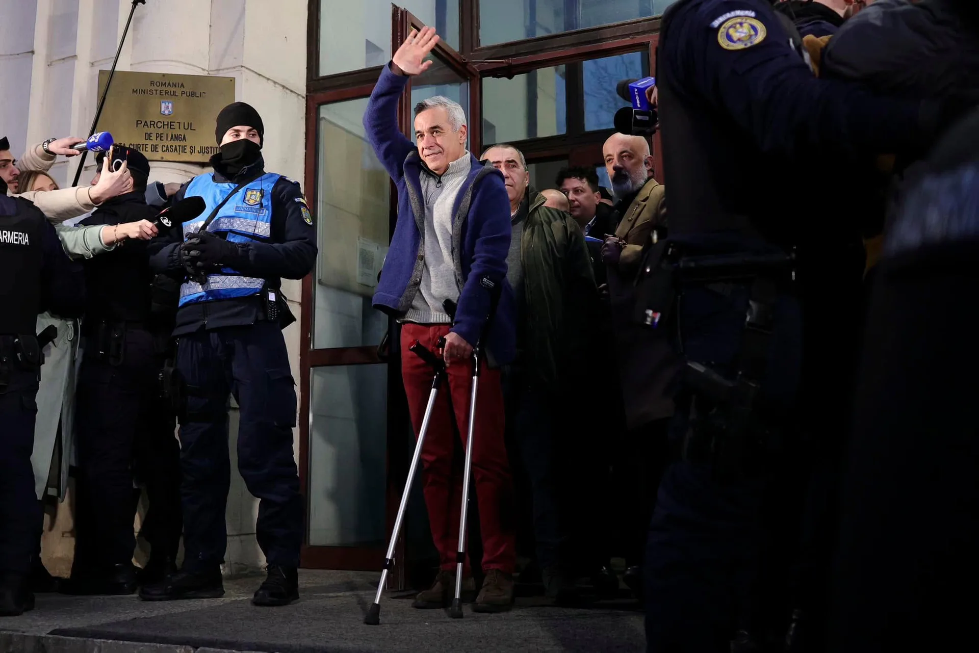 Ați trezit Ursul Românesc! — fotografia 1