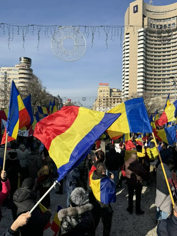Peste 100:000 peste o sută de mii acum, ați băgat-o pe mânecă!) — fotografia 2