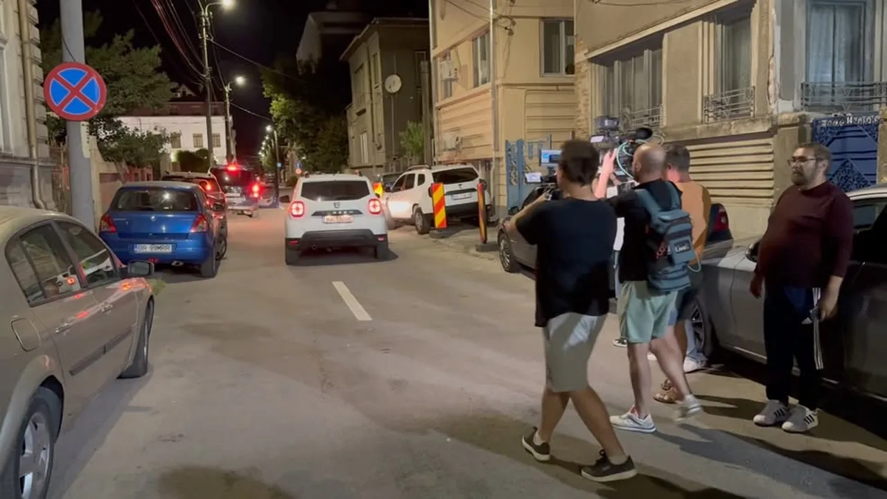 Cadru de previzualizare pentru: Material video publicat de Gelu Vișan